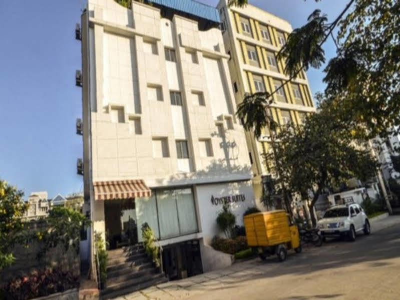Oyster Suites Hyderabad Ngoại thất bức ảnh