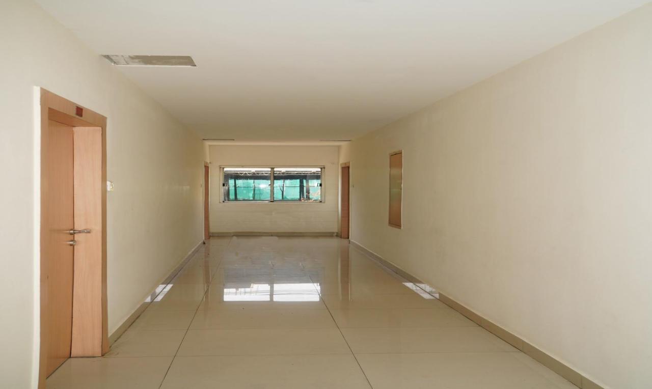 Oyster Suites Hyderabad Ngoại thất bức ảnh
