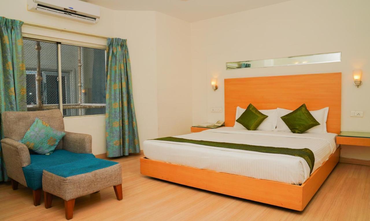 Oyster Suites Hyderabad Ngoại thất bức ảnh