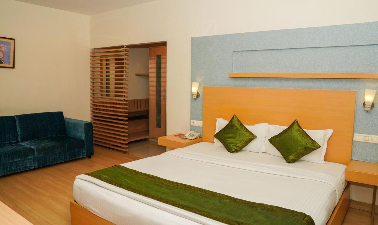 Oyster Suites Hyderabad Ngoại thất bức ảnh