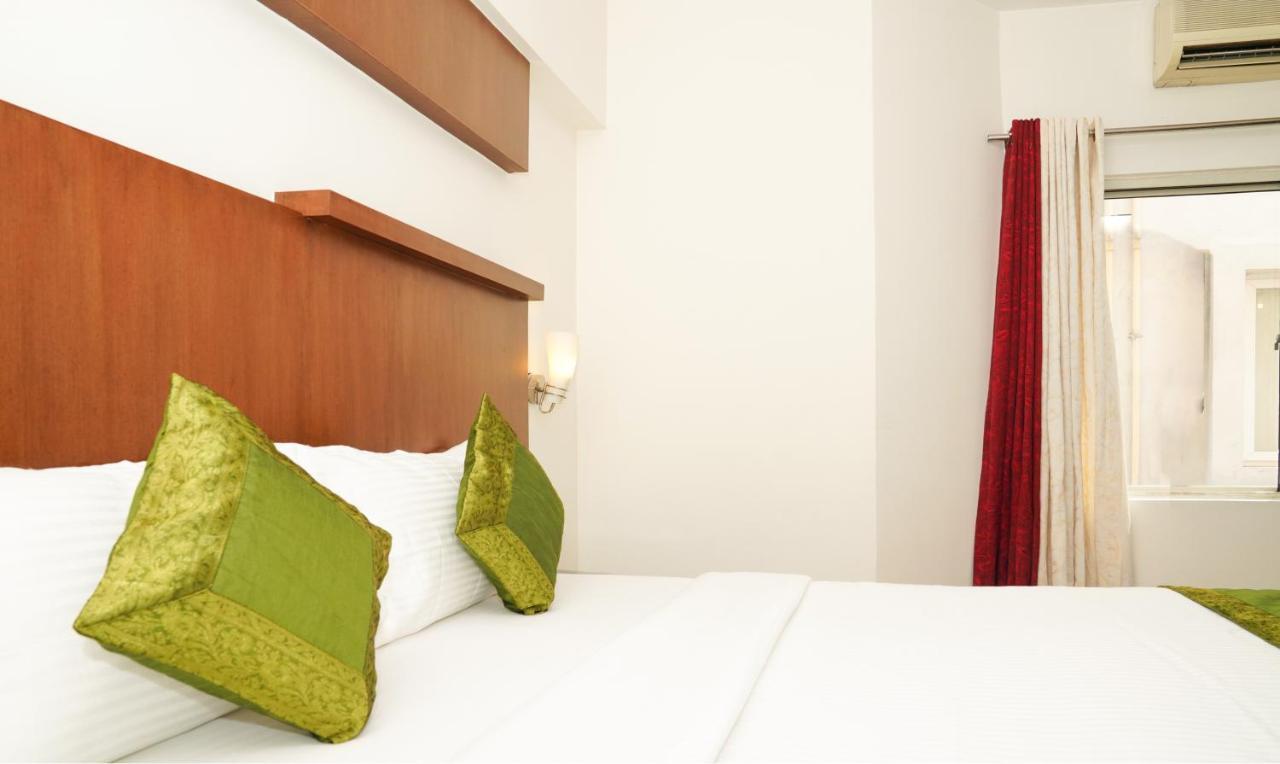 Oyster Suites Hyderabad Ngoại thất bức ảnh